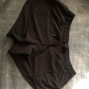Lululemon Hotty Hot Short